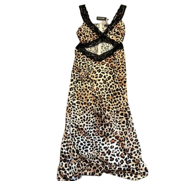 Pretty Little Thing NWT Plus Print Satin Lace Detail Cut Out Maxi Dress Size 14 - Picture 2 of 5